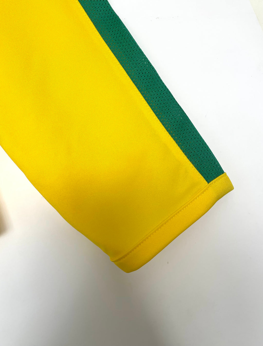 Brazil 2002 Home Long Sleeve Soccer Jersey