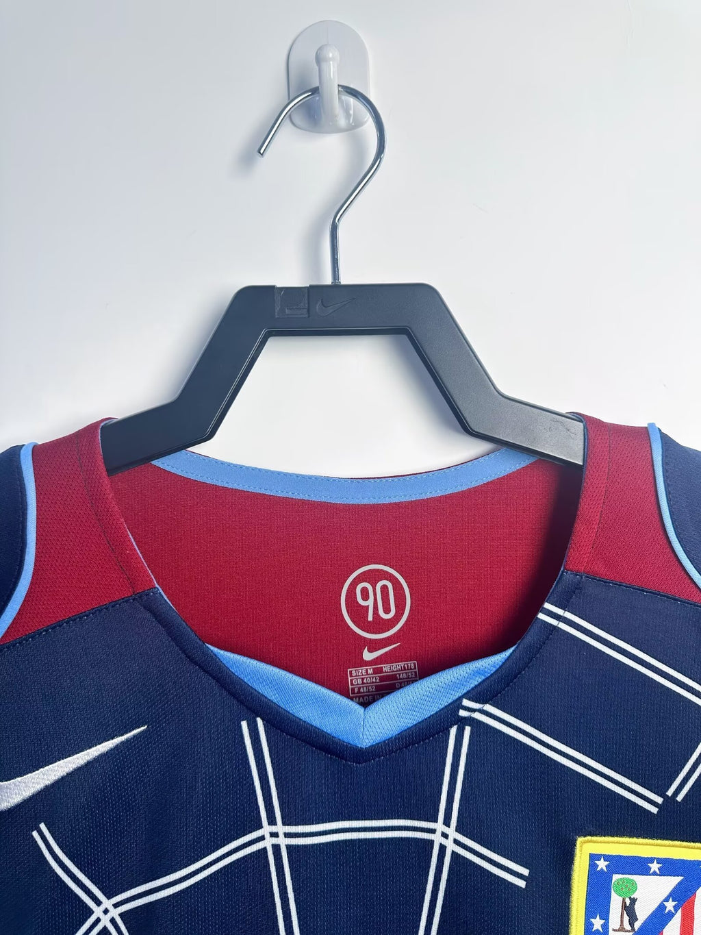 Atlético Madrid 2004-05 Away Long Sleeve Soccer Jersey