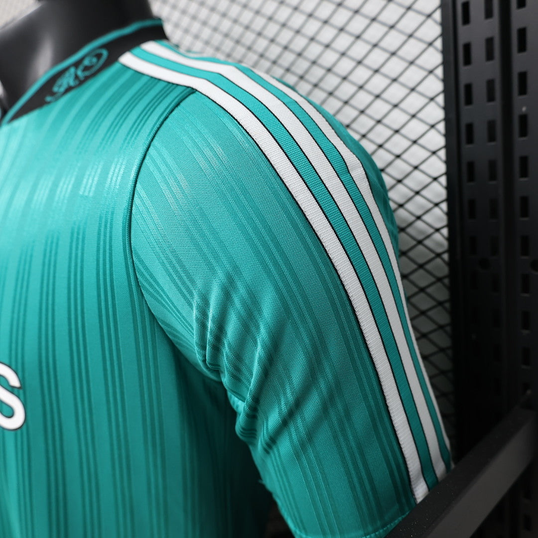 Men's 2026/27 Green Player Jersey