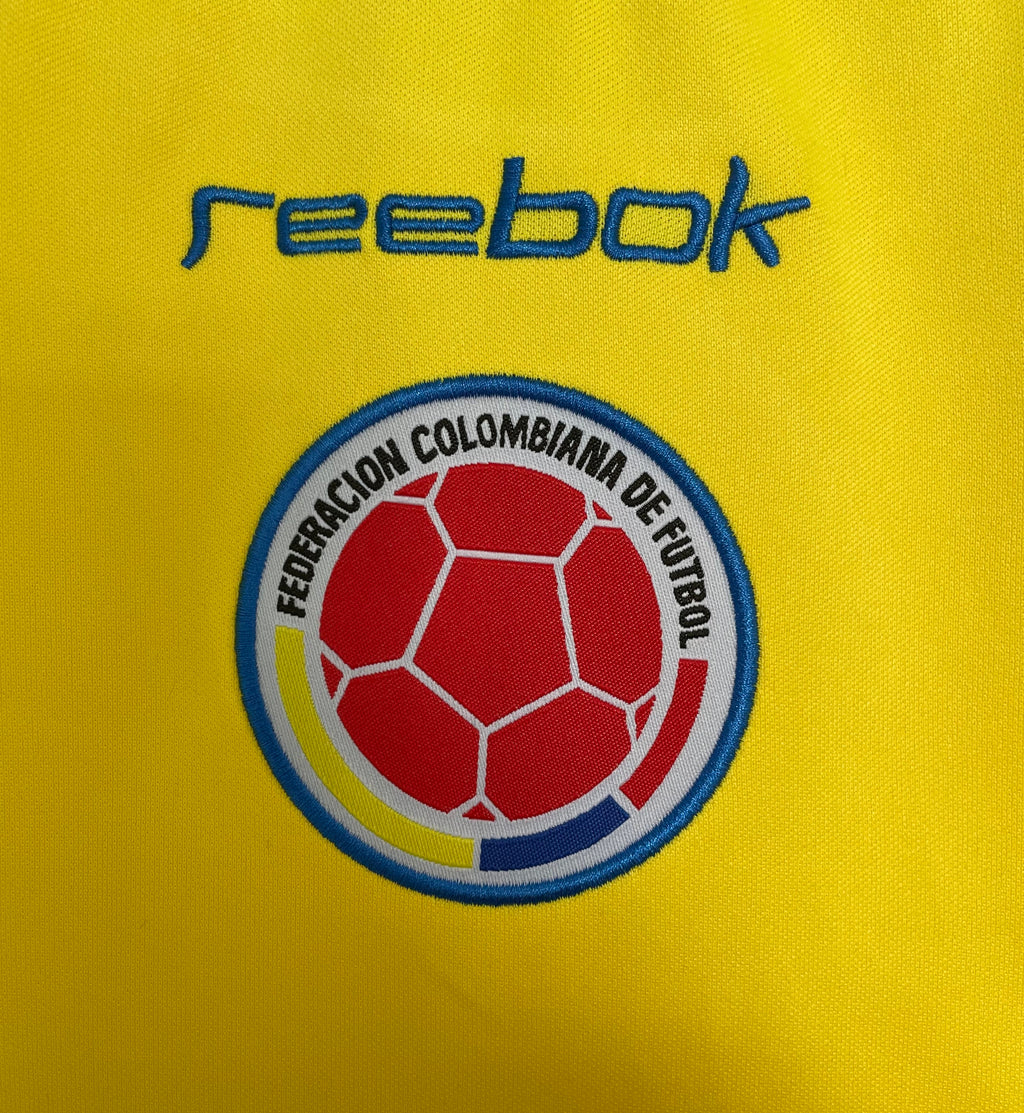 Colombia 2001 Home Long Sleeve Soccer Jersey