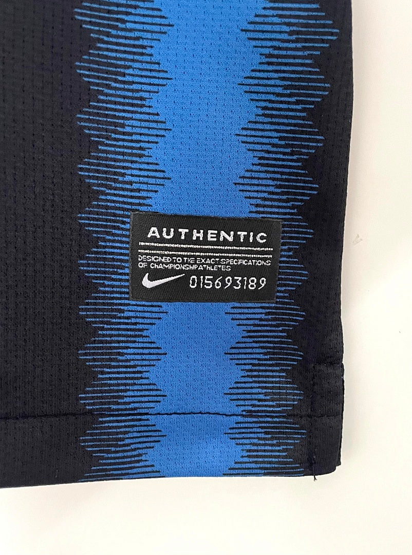 Inter Milan 2010-11 Home Long Sleeve Soccer Jersey