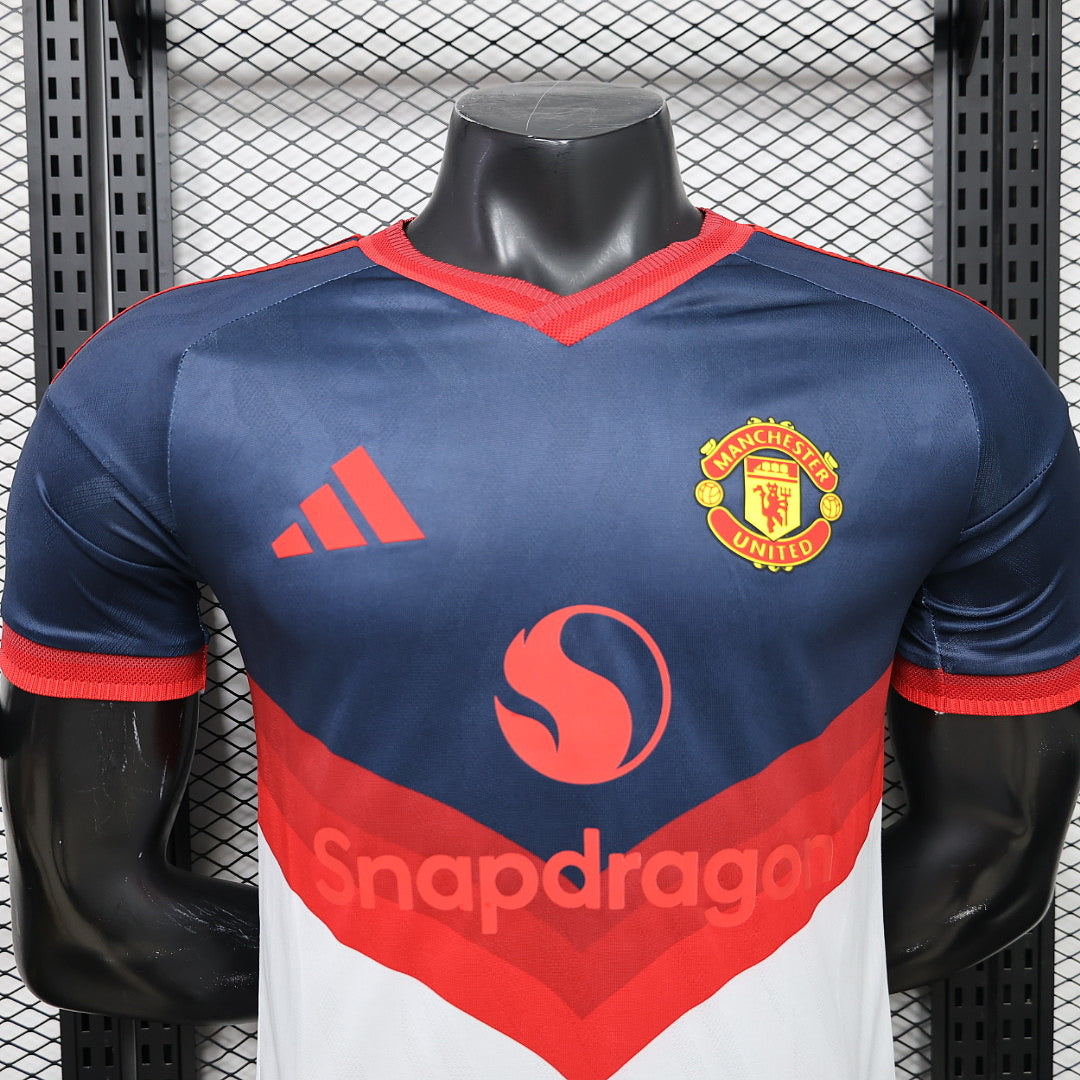 Manchester United 2026/27 Men's Retro Casual Player Jersey