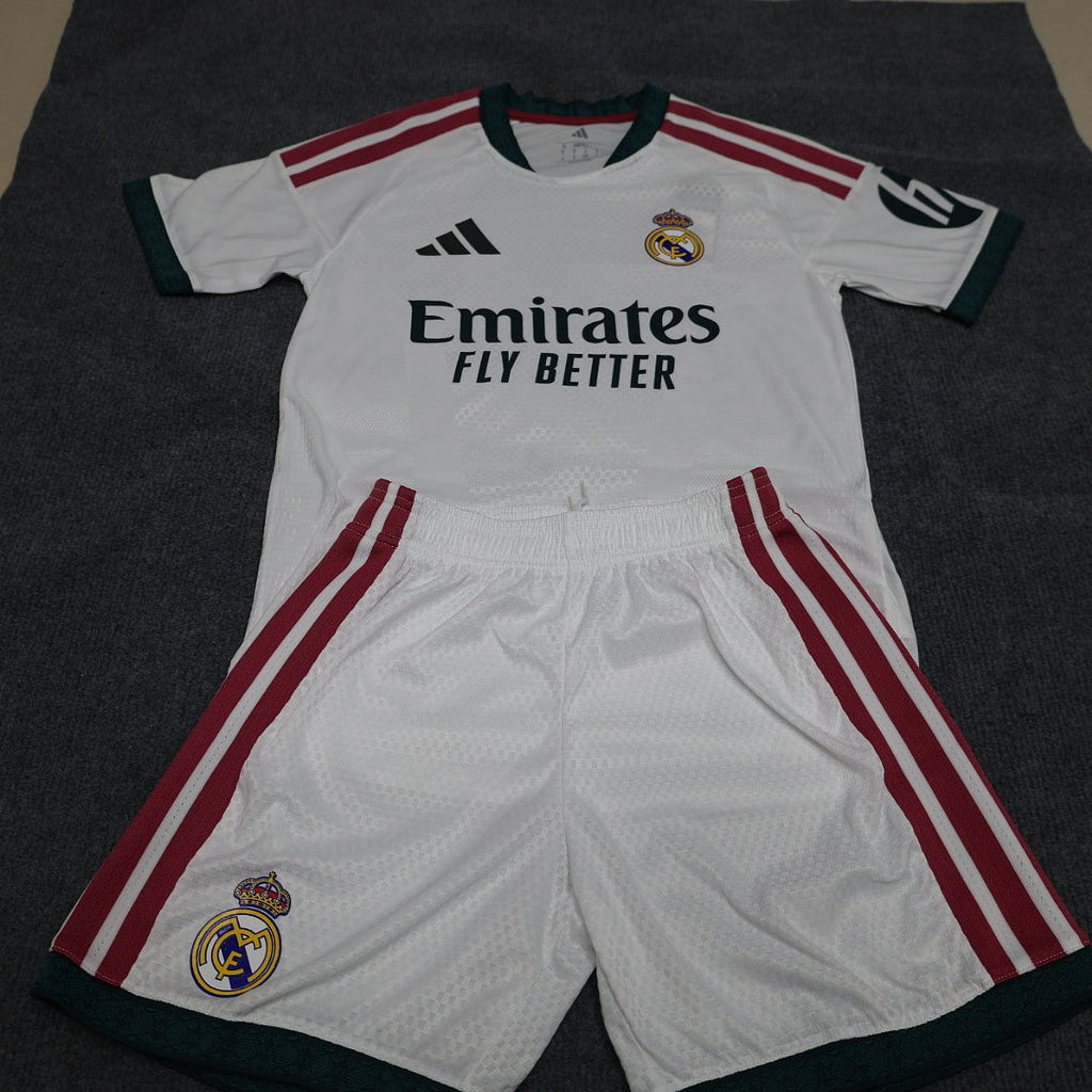 Real Madrid 2026/27 Men's Home Player Jersey Set