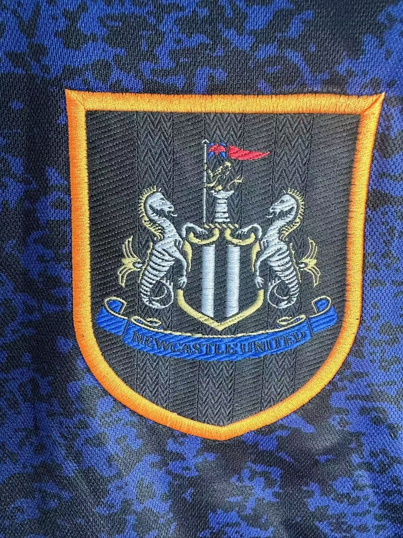 Newcastle United 1996-98 Away Long Sleeve Soccer Jersey