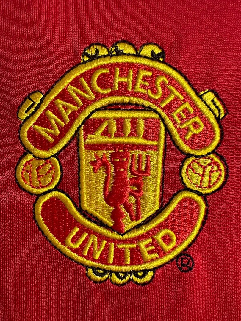Manchester United 2005-06 Home Long Sleeve Soccer Jersey