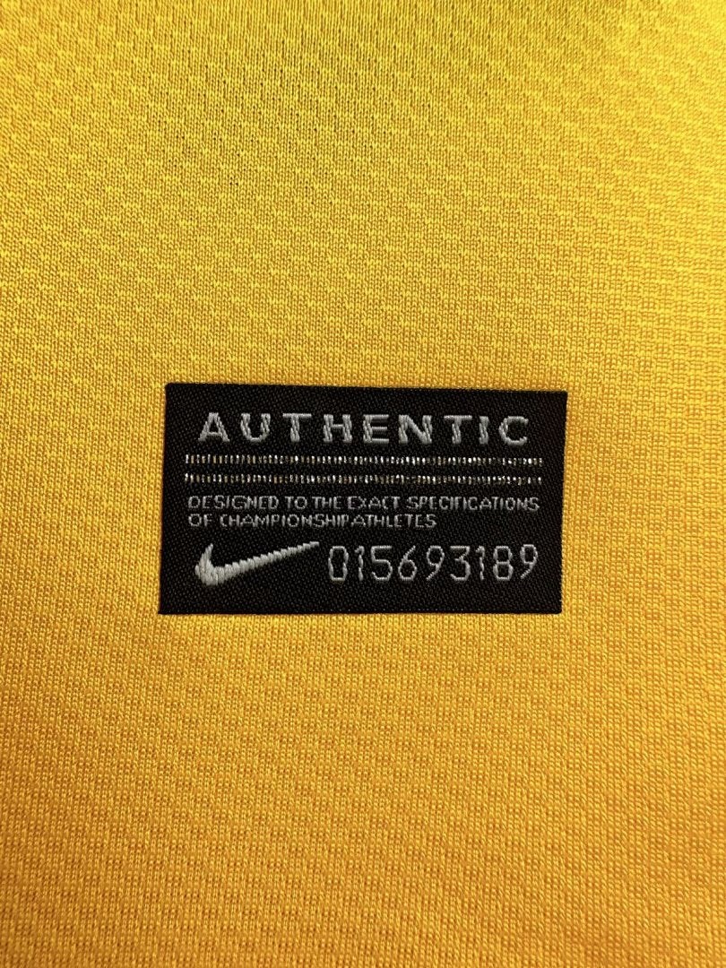 Brazil 2010 Home Long Sleeve Soccer Jersey