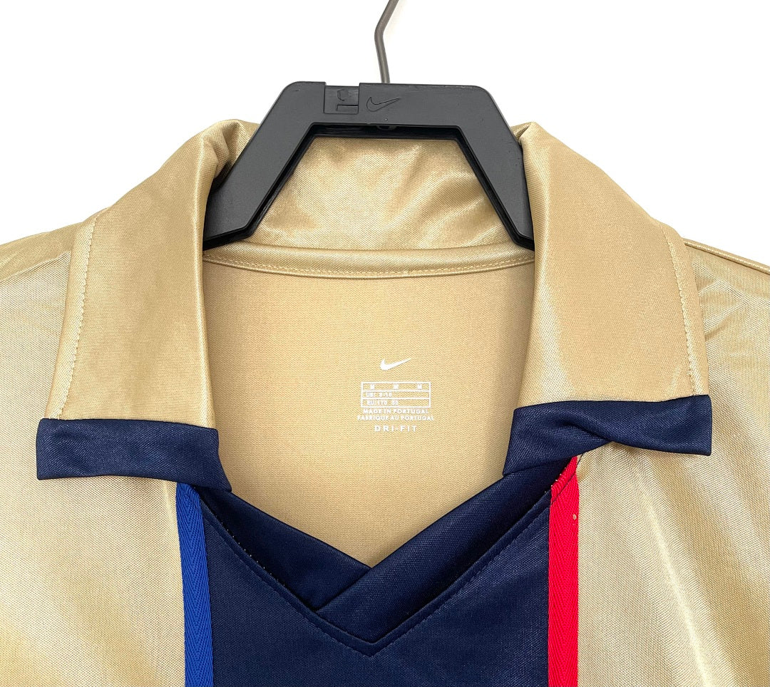Barcelona 2001-02 Away Long Sleeve Soccer Jersey
