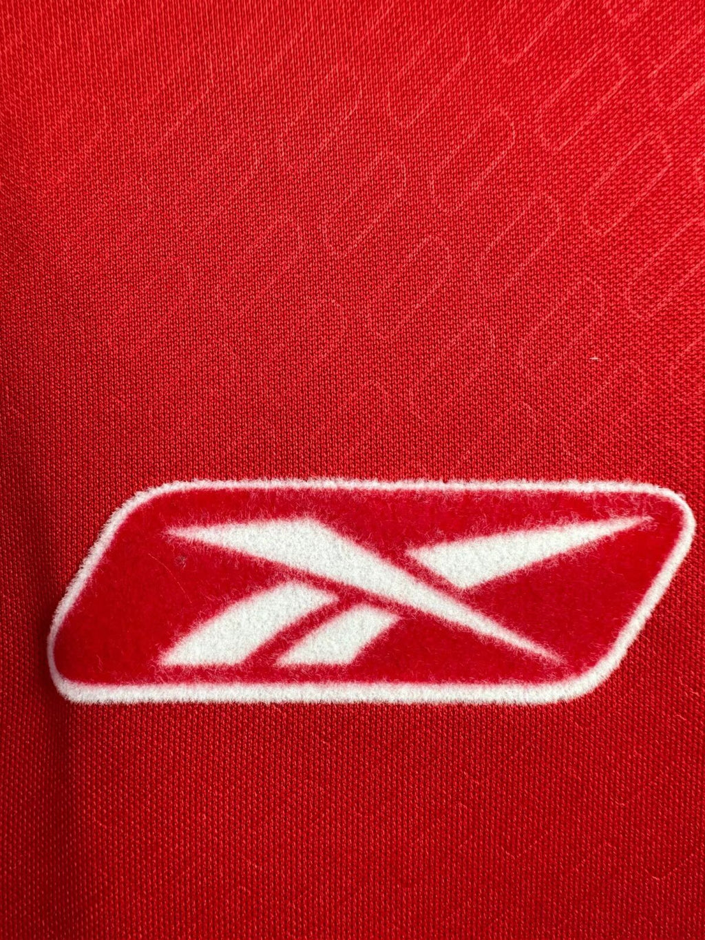 Liverpool 2004-05 Home Long Sleeve Soccer Jersey