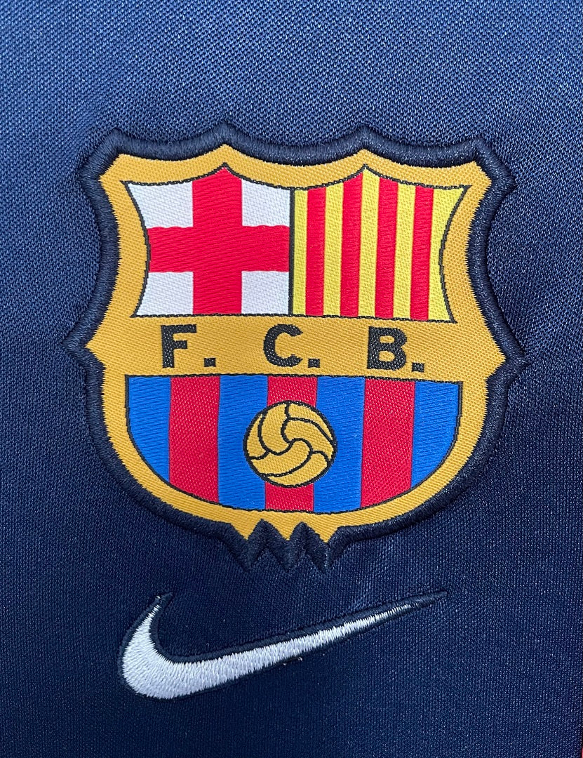 Barcelona 2001-02 Away Long Sleeve Soccer Jersey
