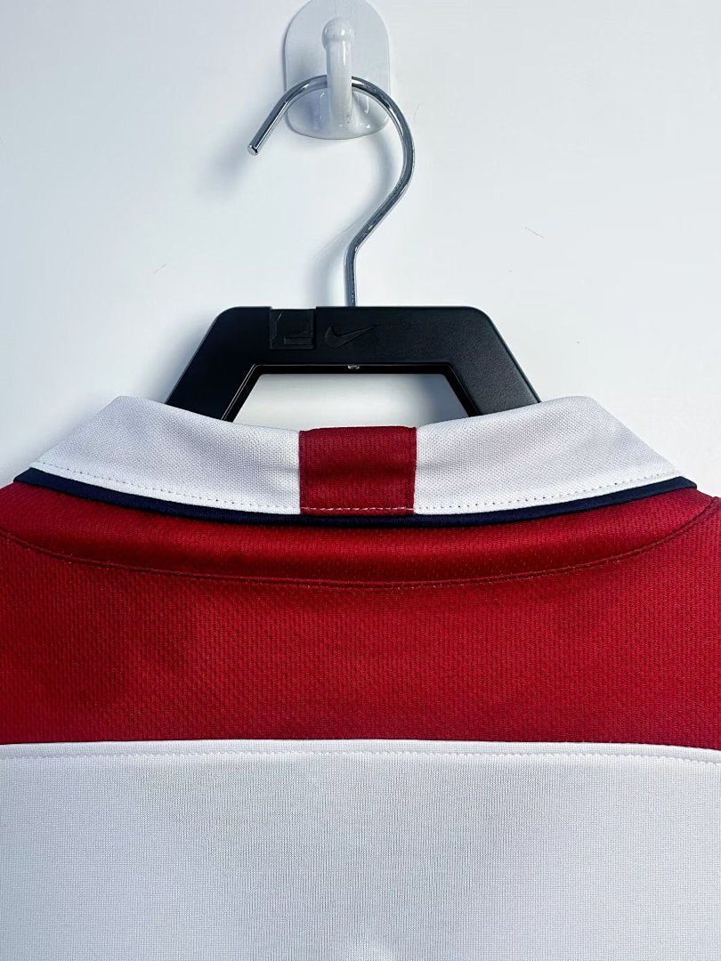 England 2004 Home Long Sleeve Soccer Jersey