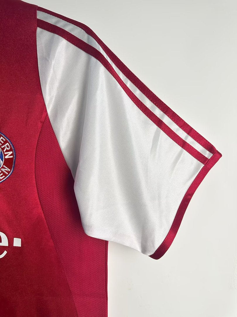 Bayern Munich 2003-04 Home Soccer Jersey