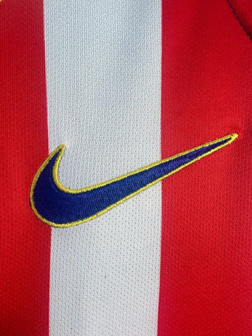 Atlético Madrid 2004-05 Home Long Sleeve Soccer Jersey