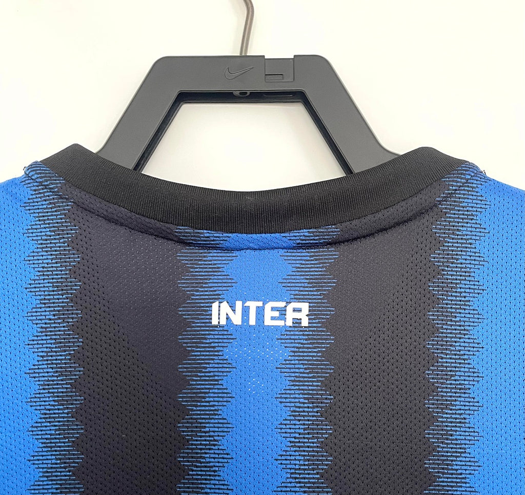 Inter Milan 2010-11 Home Long Sleeve Soccer Jersey