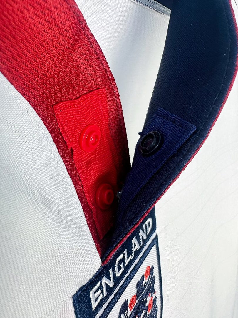 England 2004 Home Long Sleeve Soccer Jersey